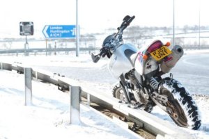 how-to-winterize-your-motorcycle-snow-bike1