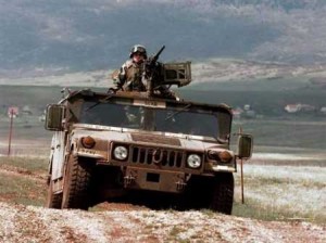 Humvees выделила для испытаний армейский броневик