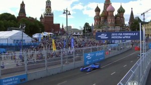 У стен Кремля подвели итоги российского этапа чемпионата мира в классе "Формула-Е"